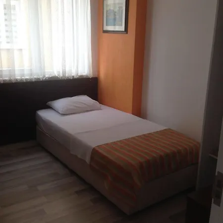 Mutado Hotell 2*
